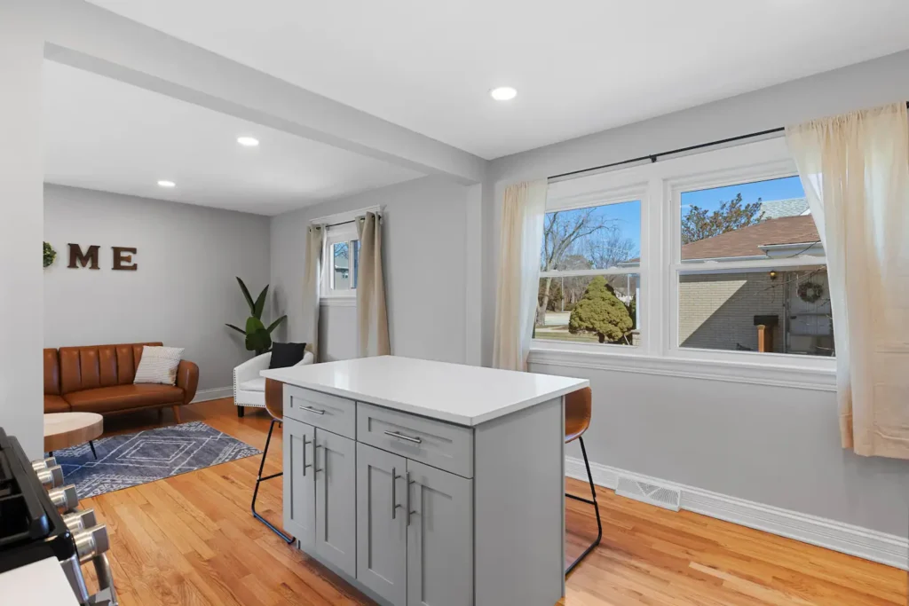 Euclid-living-room-2