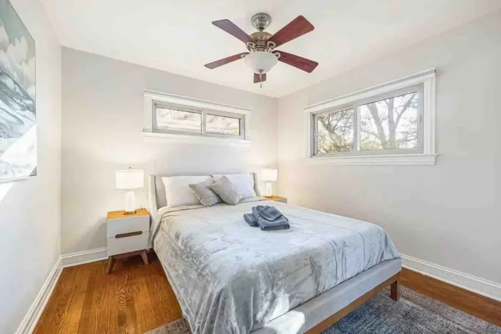 windy-city-bedroom-5